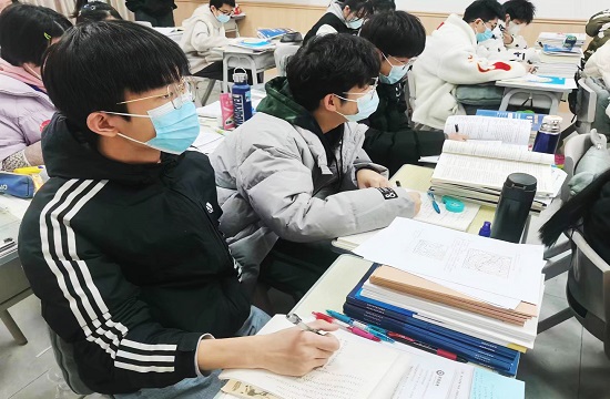 武汉前程教育,高考复读班